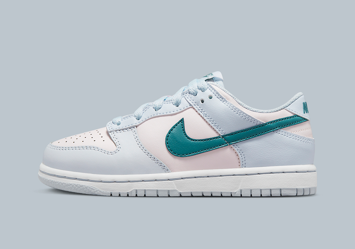 Đôi giày trẻ em Nike Dunk Low Green Blue Pink - 5
