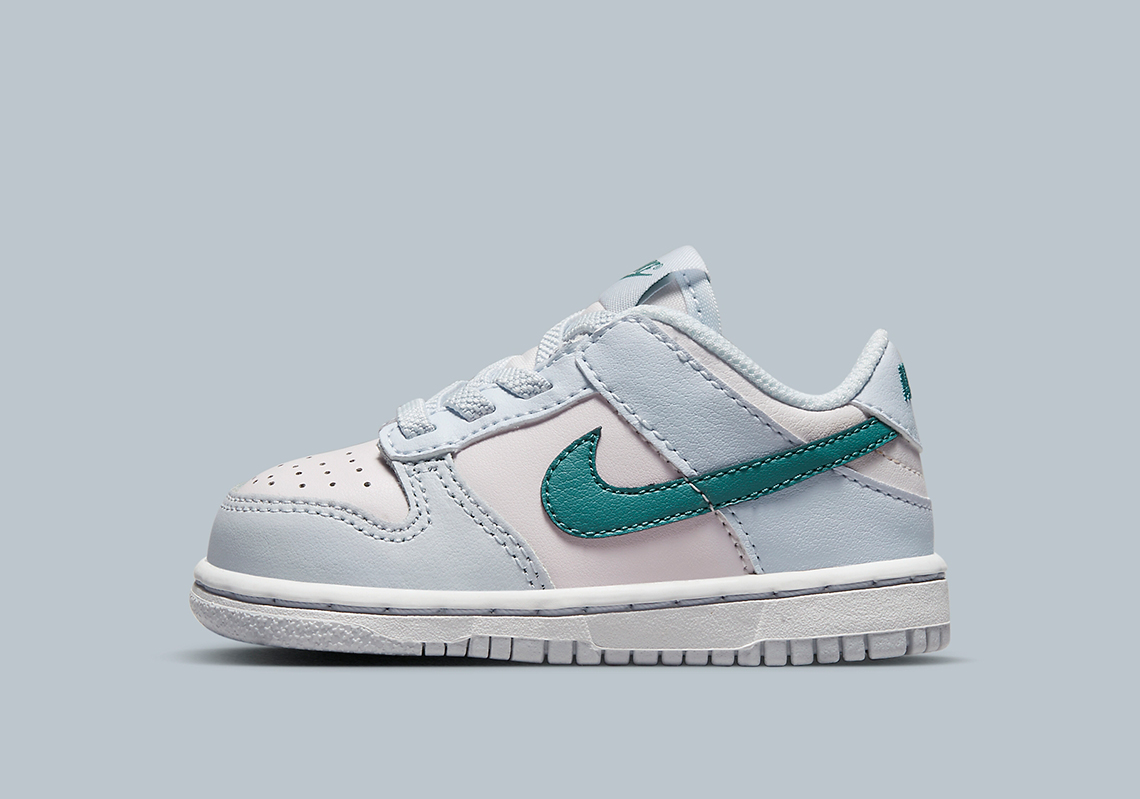 Đôi giày trẻ em Nike Dunk Low Green Blue Pink - 8