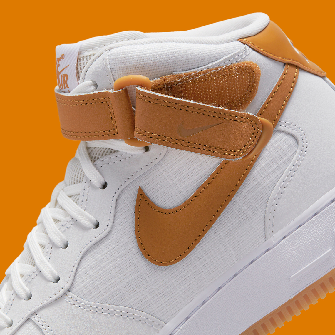 Đôi Nike Air Force 1 Mid với các điểm nhấn in hình Desert Ocher rất thú vị - 9