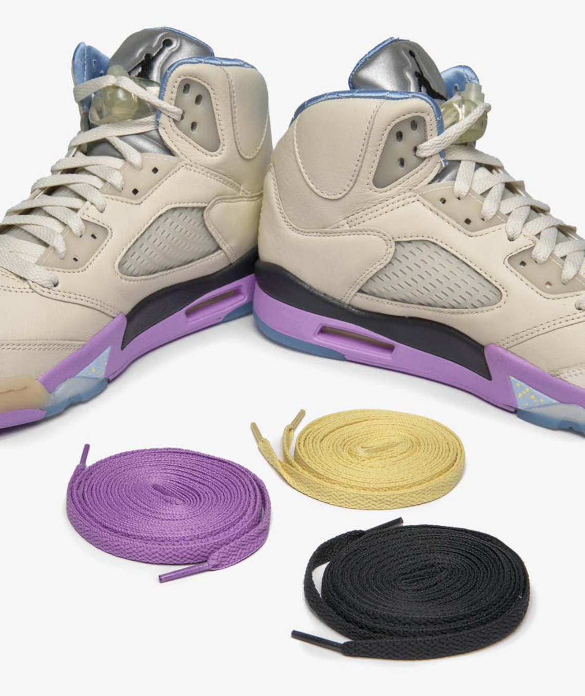 Đôi sneaker DJ Khaled x Air Jordan 5 Sail/Purple đã lên kệ - 4