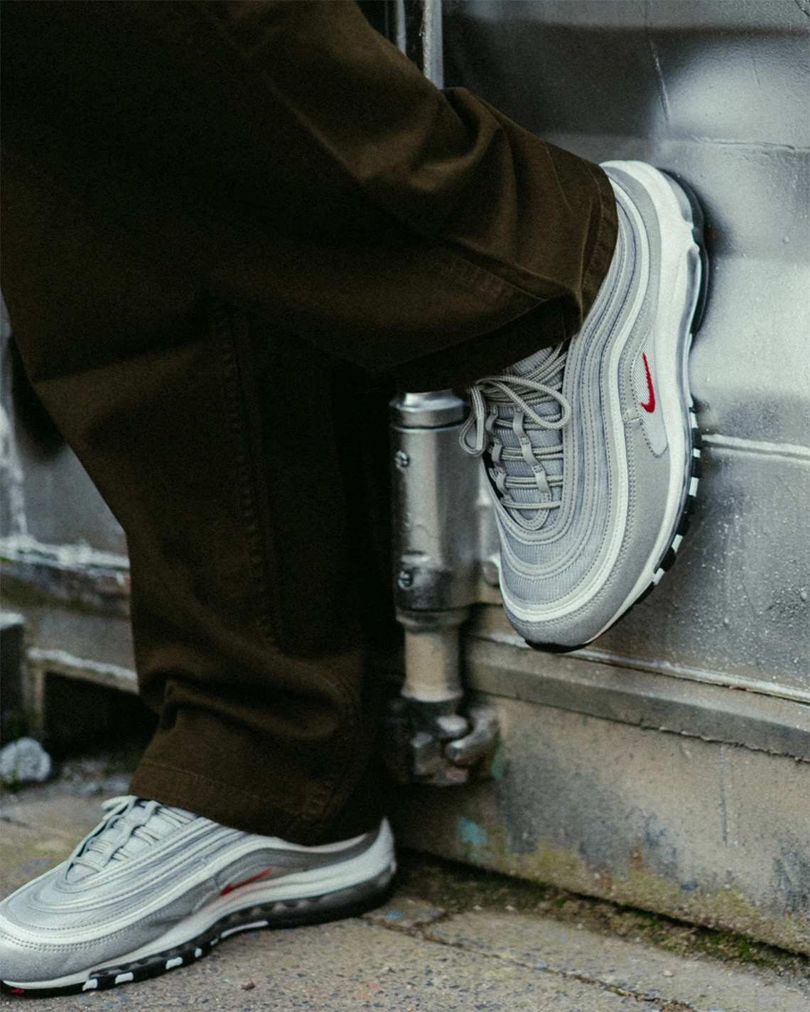 Air max 97 silver hotsell bullet giá