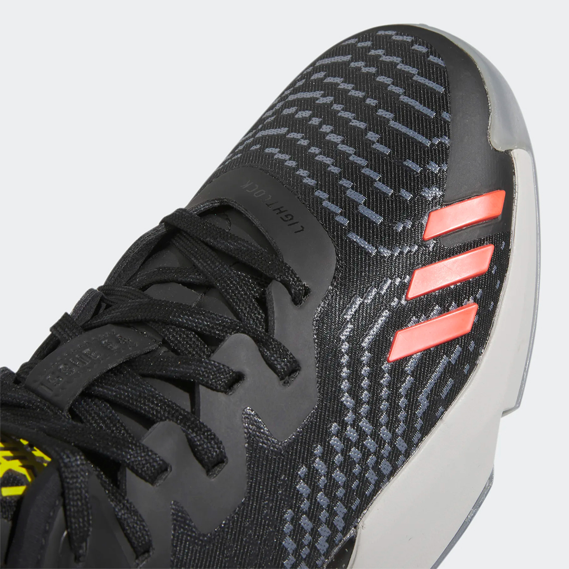 Donovan Mitchell thể hiện tình yêu của mình dành cho trò chơi với Xbox x adidas DON Issue #4 - 8