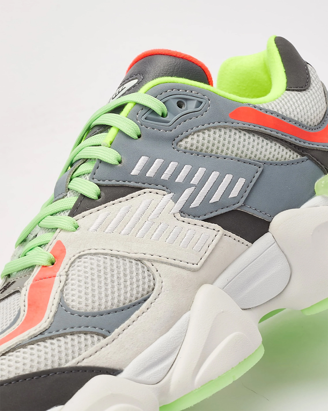 DTLR và New Balance kết hợp cho phiên bản 90/60 sáng tạo và lôi cuốn - 10