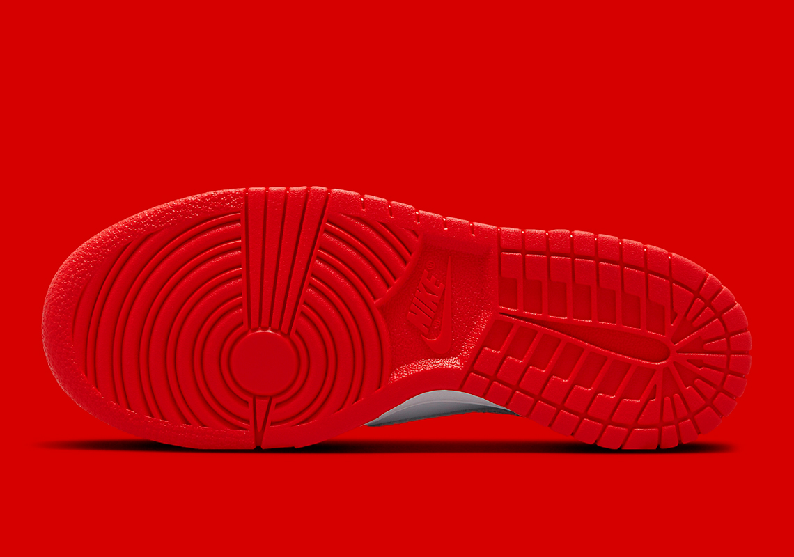 Dunks mới sắp ra mắt của Jordan Brand lấy cảm hứng từ Spider-Man - 7