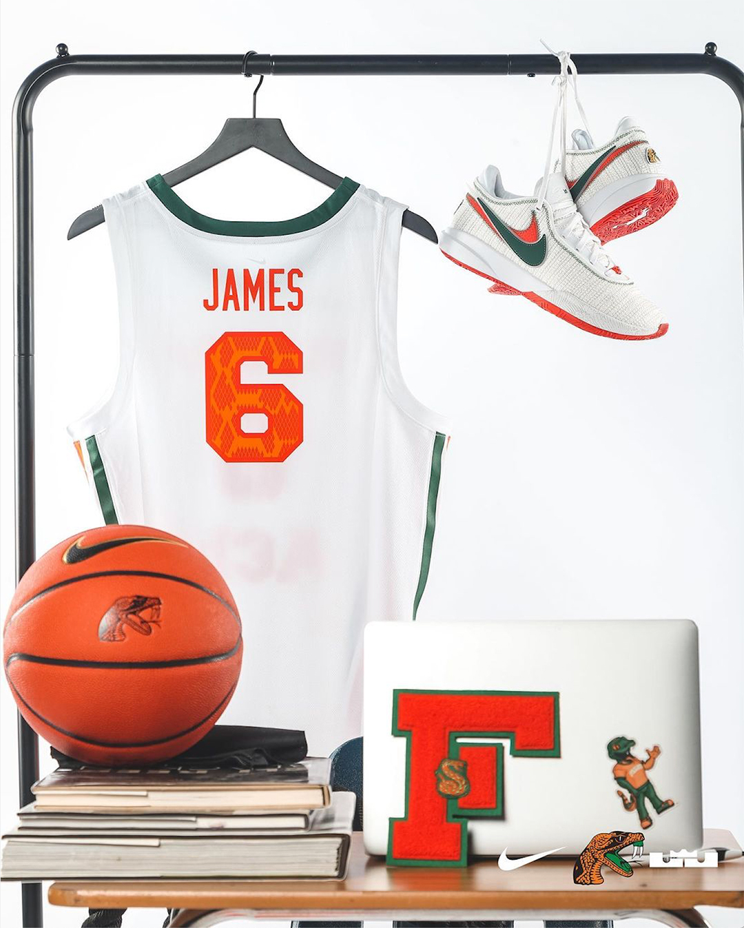 FAMU khoe mẫu giày sneaker Nike LeBron 20 PE - 7
