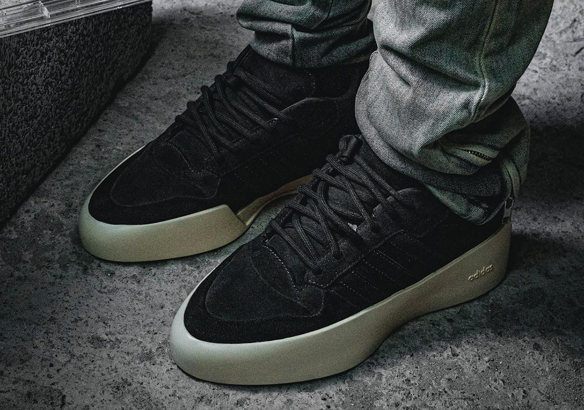 Fear Of God x adidas Forum 86 Lo: Sự Kết Hợp Ấn Tượng Mới từ Jerry Lorenzo