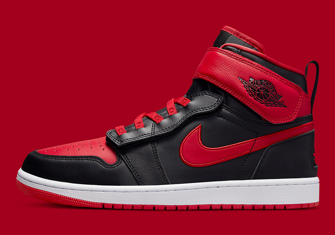 Flyease Air Jordan 1  với màu Bred mang tính biểu tượng - 2