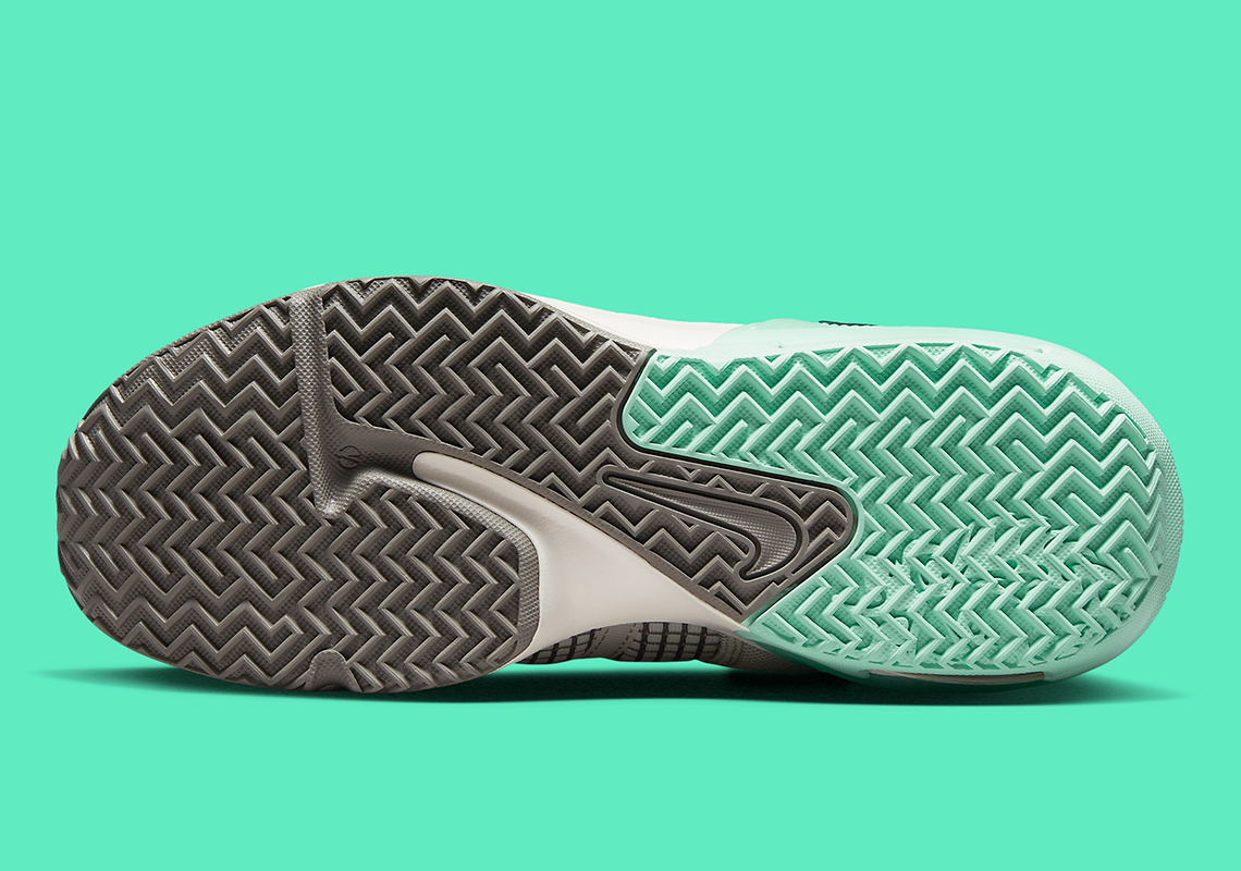 Gam màu xanh lá cây và vàng tạo động lực cho Nike LeBron Witness 7 - 5