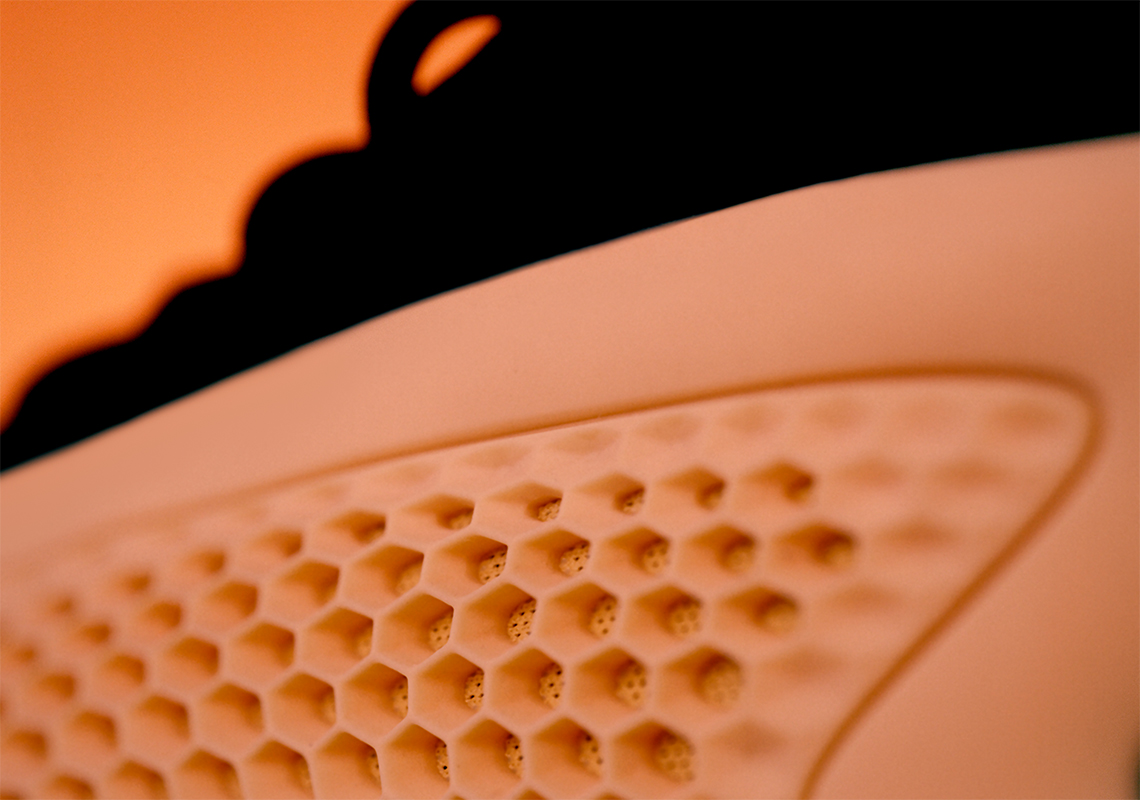 Giày adidas AE1 Được Ra Mắt Trong Lễ Kỷ Niệm Tại Hometown của Anthony Edwards - 6