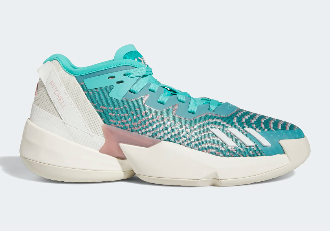 Giày adidas D.O.N. Issue #4 phiên bản màu pastel lễ phục sinh.