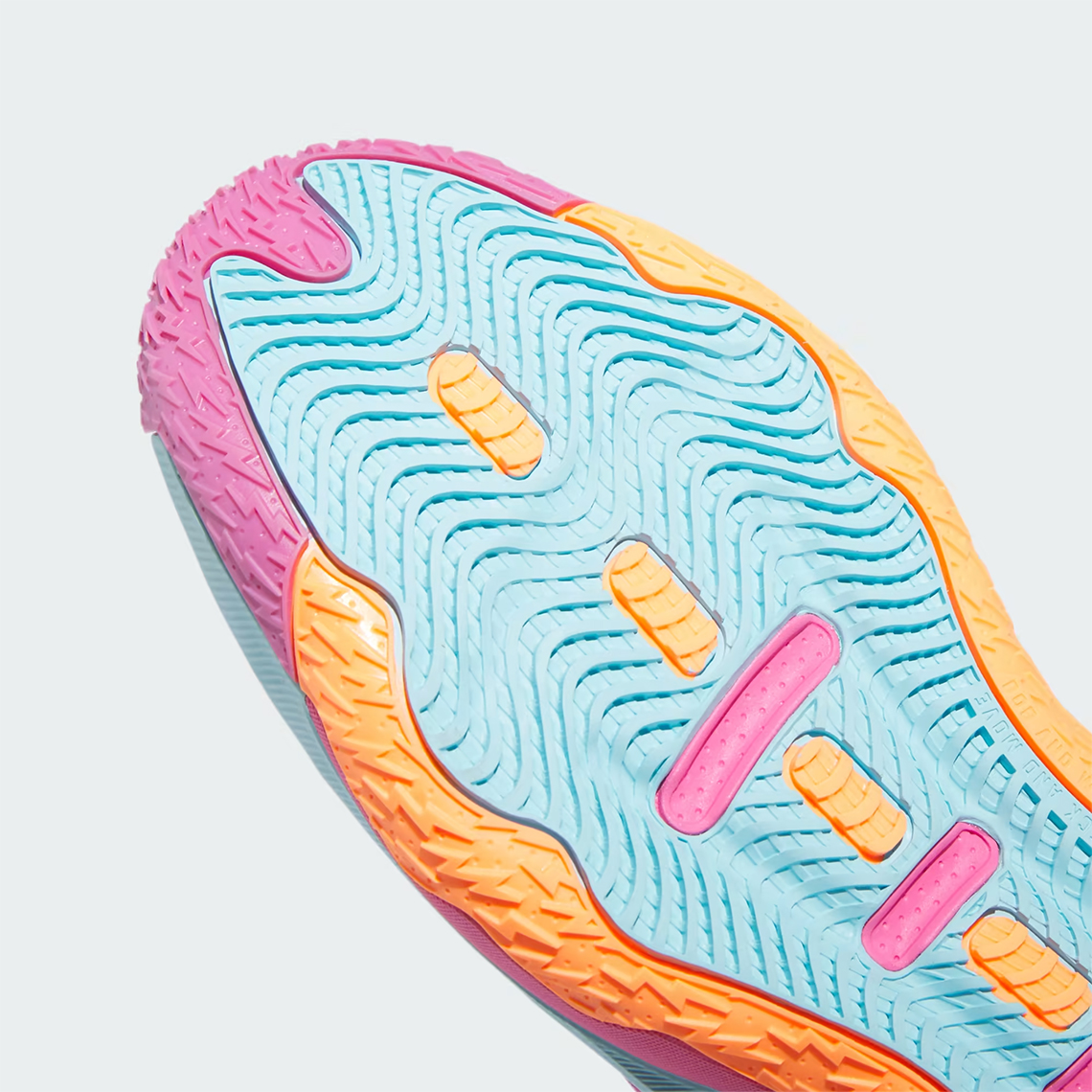 Giày adidas Dame 8 'POINT GAWD' - Sản phẩm độc quyền của Chelsea Gray! - 6