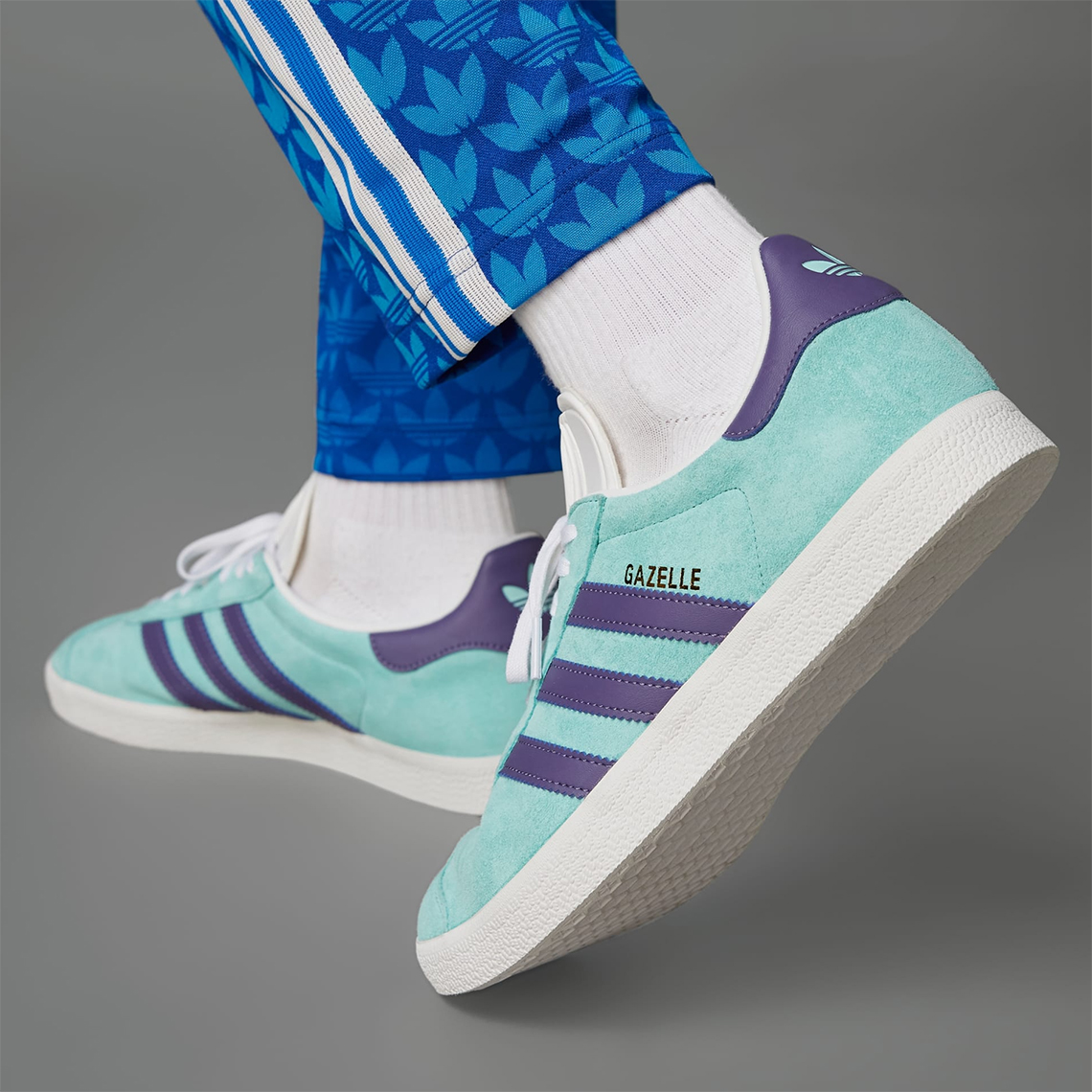 Giày adidas Gazelle Clear Aqua/Tech Purple được sản xuất theo mẫu của năm 1991 - 3