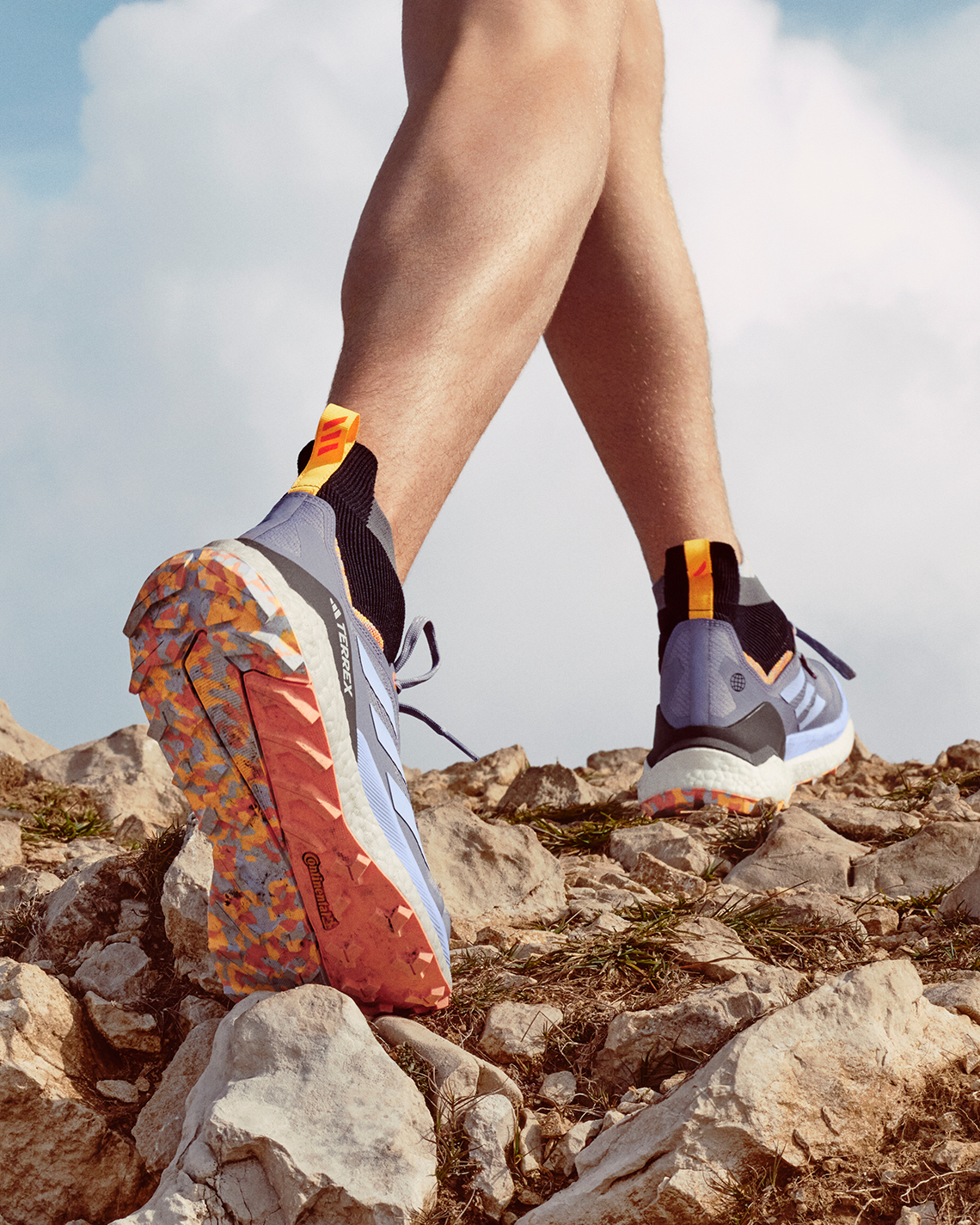 Giày adidas Terrex Free Hiker 2.0 Blue Dawn/Silver Purple sẽ được phát hành vào ngày 22/4 - 6