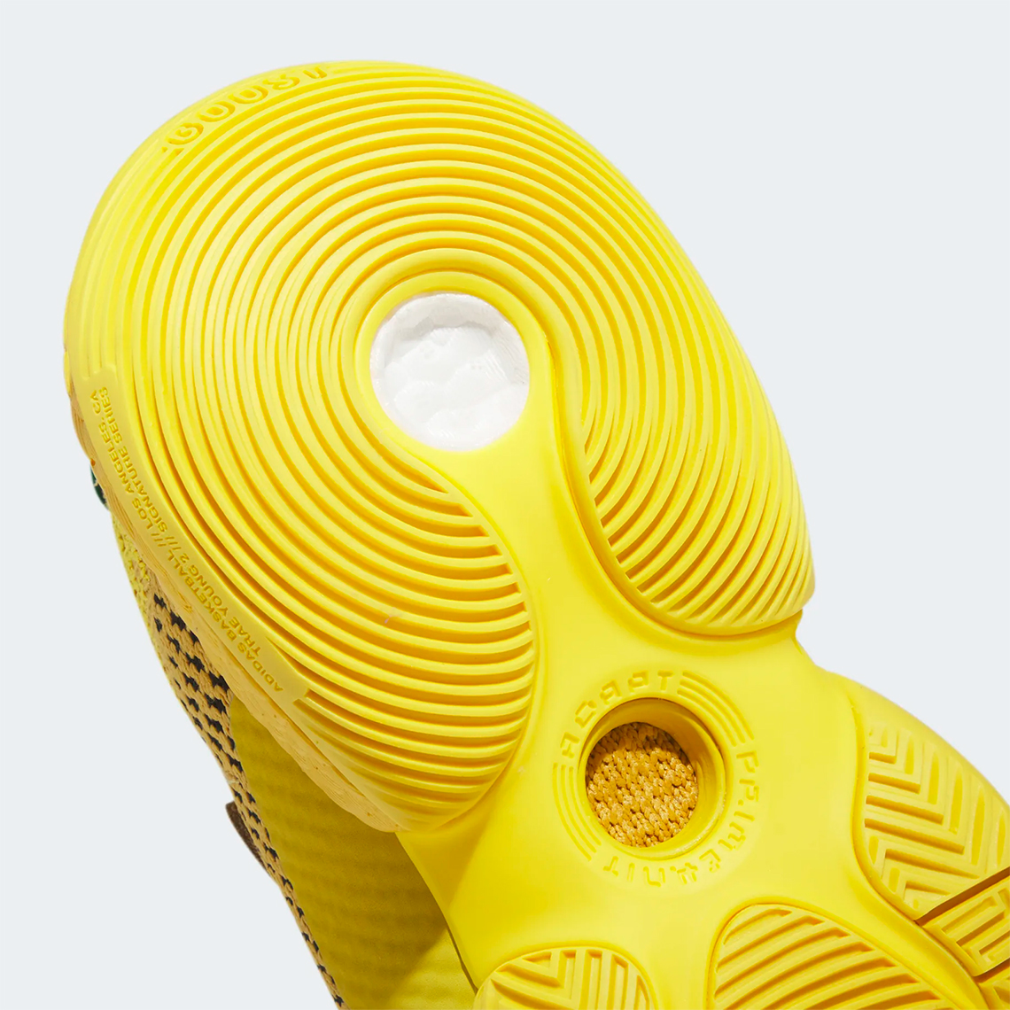 Giày adidas Trae Young 2 Almost Yellow: Sự kết hợp màu sắc táo bạo. - 8