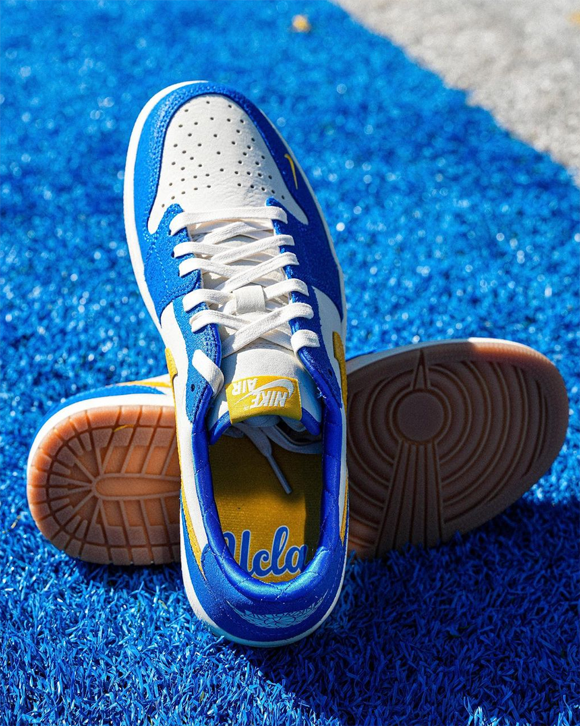Giày Air Jordan 1 Low OG PE UCLA Bruins: một cái nhìn chi tiết về phiên bản độc quyền cho cầu thủ của đội UCLA. - 4