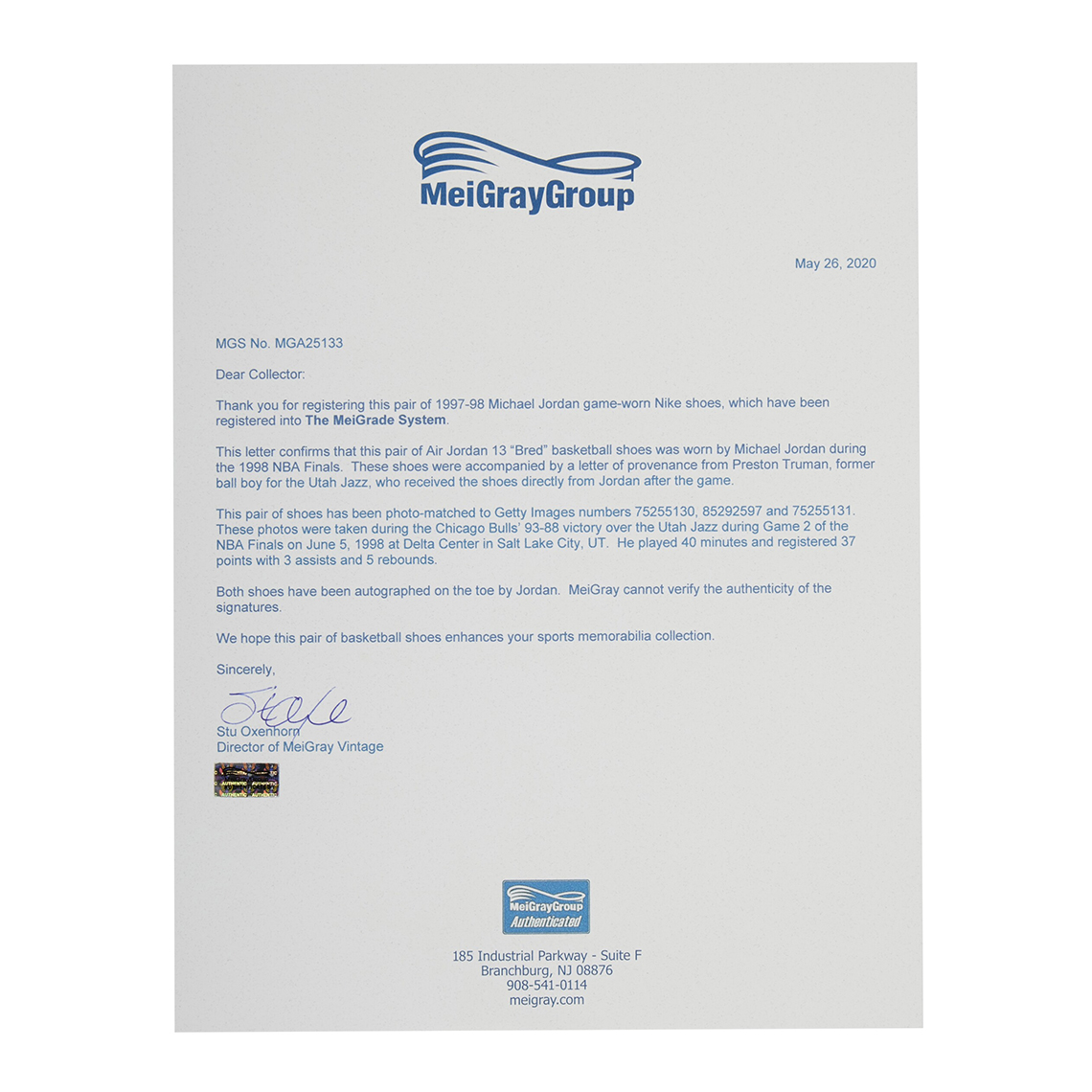 Giày Air Jordan 13 Bred được bán với giá kỷ lục 2.2 triệu USD tại đấu giá - 12