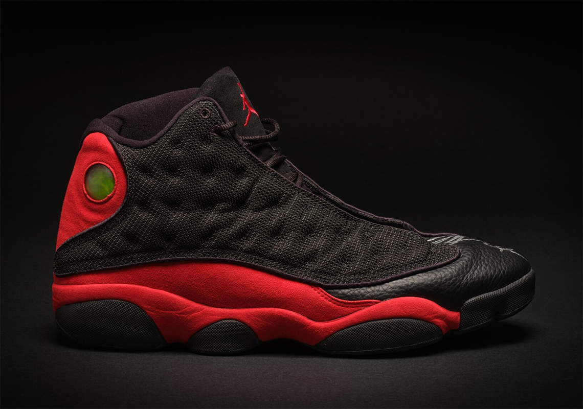 Giày Air Jordan 13 Bred được bán với giá kỷ lục 2.2 triệu USD tại đấu giá - 6