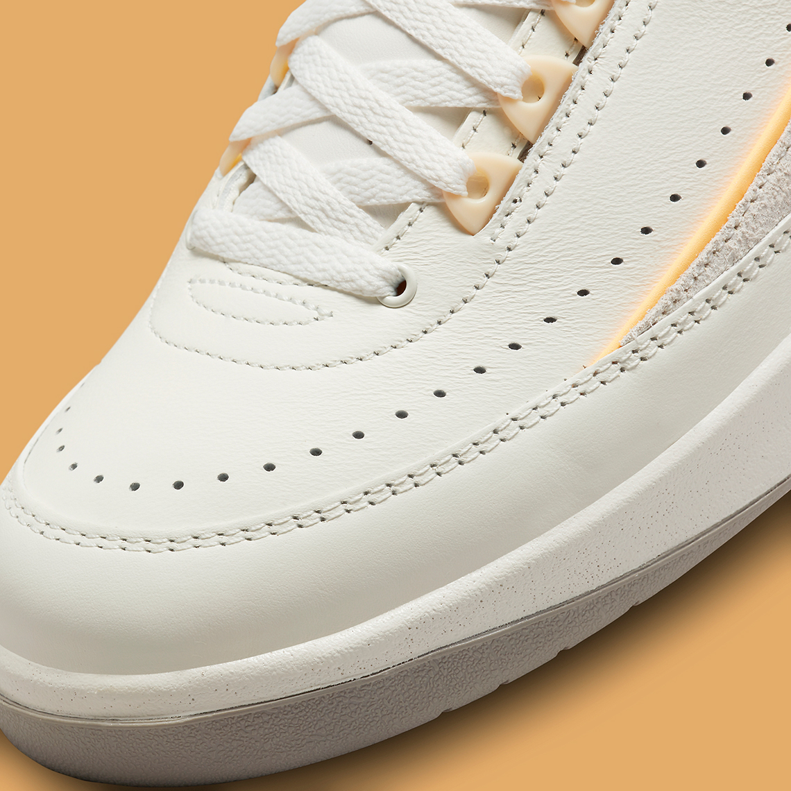 Giày Air Jordan 2 Low Craft Melon Tint Ra Mắt Với Hình Ảnh Chính Thức - 7