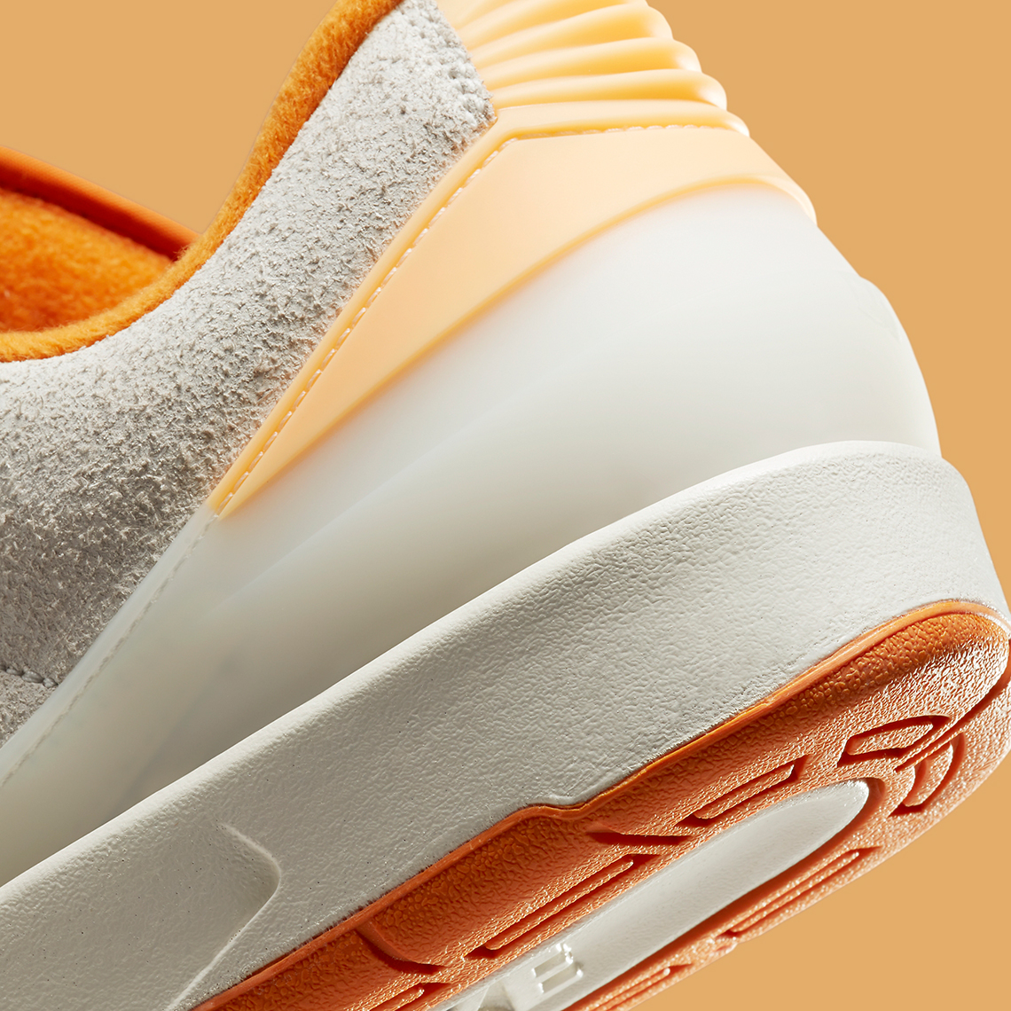 Giày Air Jordan 2 Low Craft Melon Tint Ra Mắt Với Hình Ảnh Chính Thức - 8