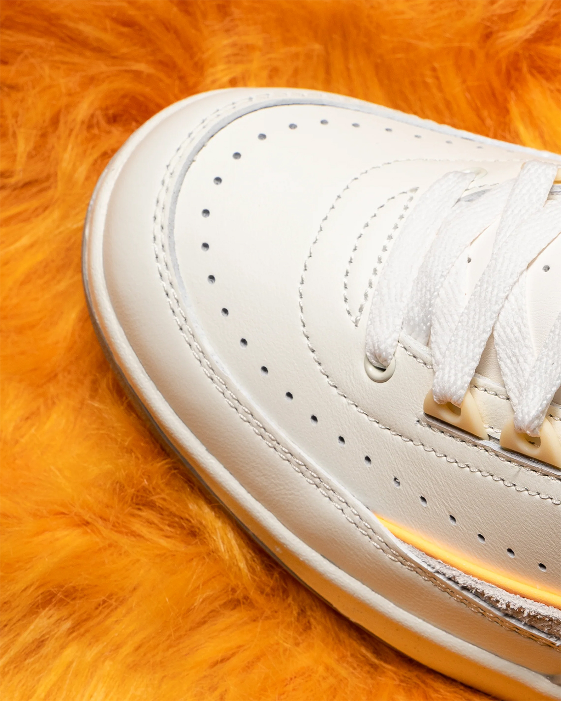 Giày Air Jordan 2 Low Melon Tint ra mắt vào thứ Tư - 6