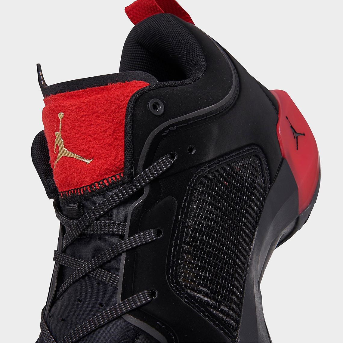 Giày Air Jordan 37 Low phát hành phiên bản Bred mới - 6