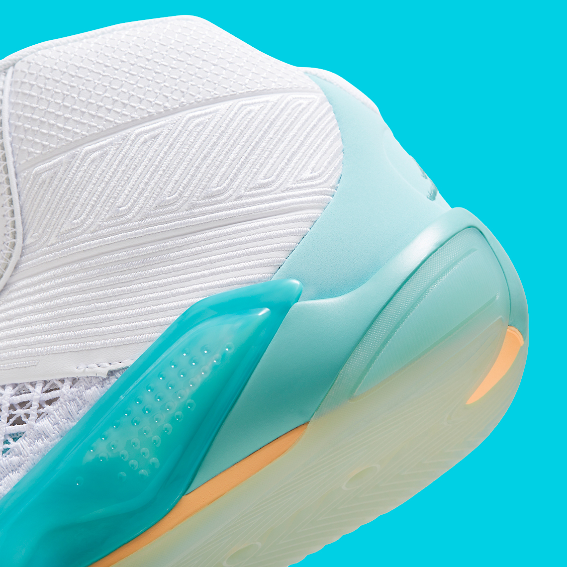 Giày Air Jordan 38 'Guo Ailun': Sự Kết Hợp Mới Đầy Ấn Tượng - 8