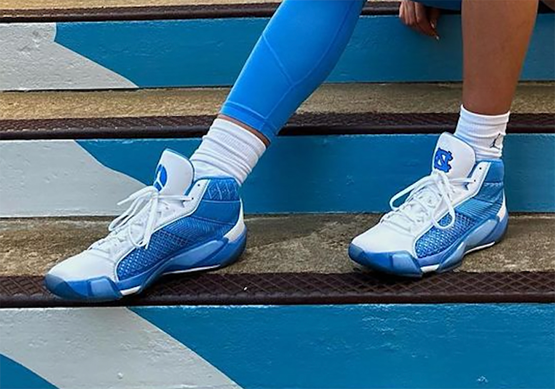 Giày Air Jordan 38 PE cho Đội Bóng UNC Tar Heels: Làm Mưa Làm Gió! - 1