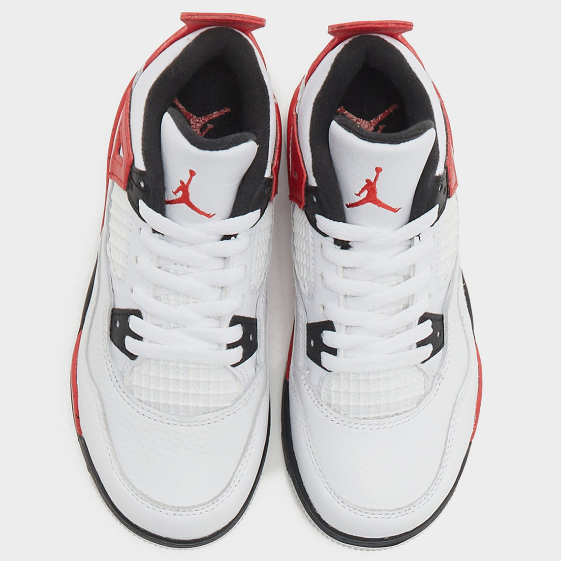 Giày Air Jordan 4 Red Cement phát hành đầy đủ các size cho gia đình vào tháng 8 này - 15