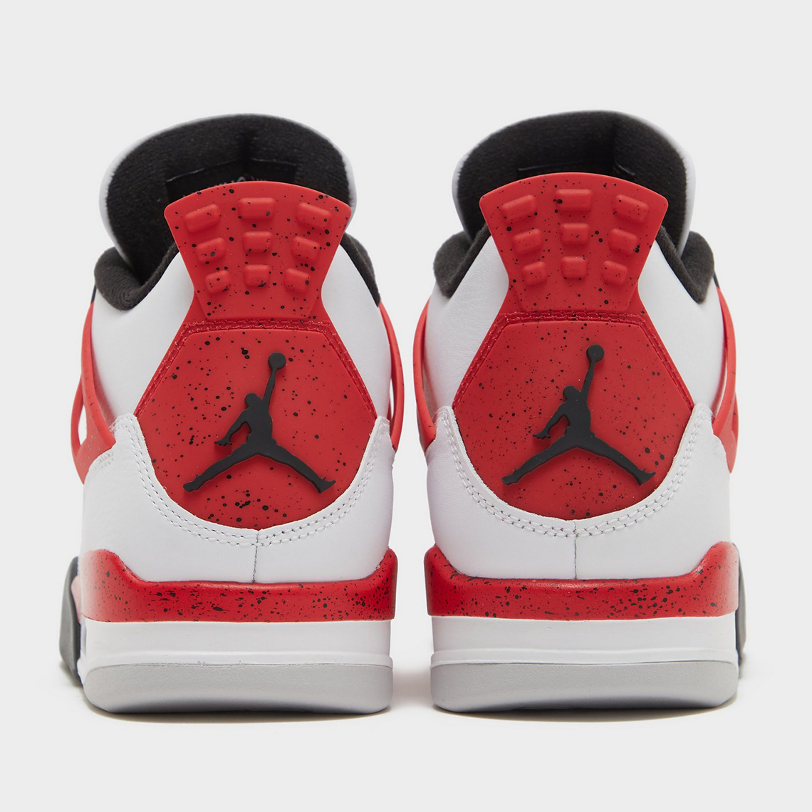 Giày Air Jordan 4 Red Cement phát hành đầy đủ các size cho gia đình vào tháng 8 này - 5