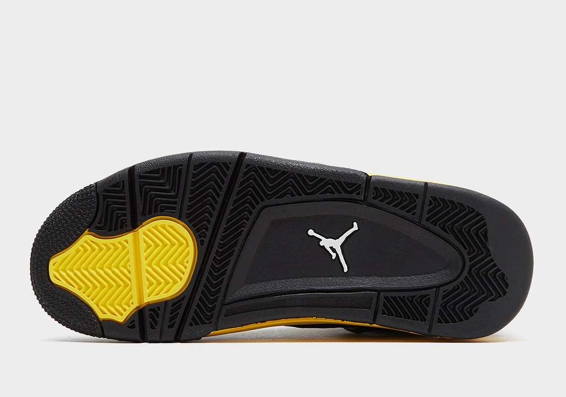 Giày Air Jordan 4 Thunder sẽ phát hành với đầy đủ thông số kỹ thuật ban đầu - 11