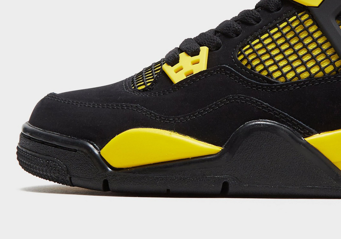 Giày Air Jordan 4 Thunder sẽ phát hành với đầy đủ thông số kỹ thuật ban đầu - 14