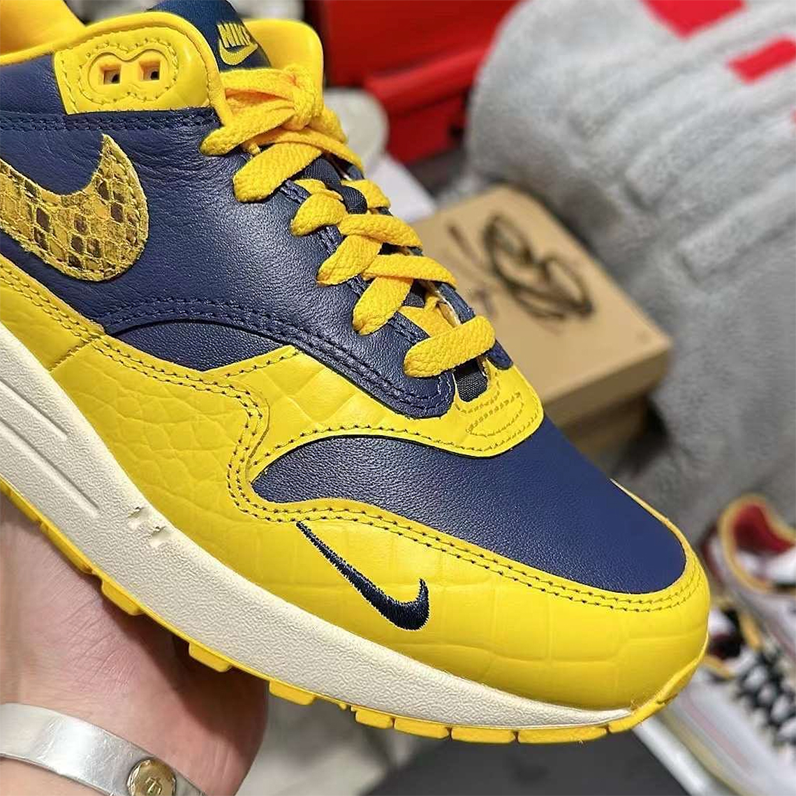 Giày Air Max 1 Design By Japan lấy cảm hứng từ Tokyo với phong cách ấn tượng - 7