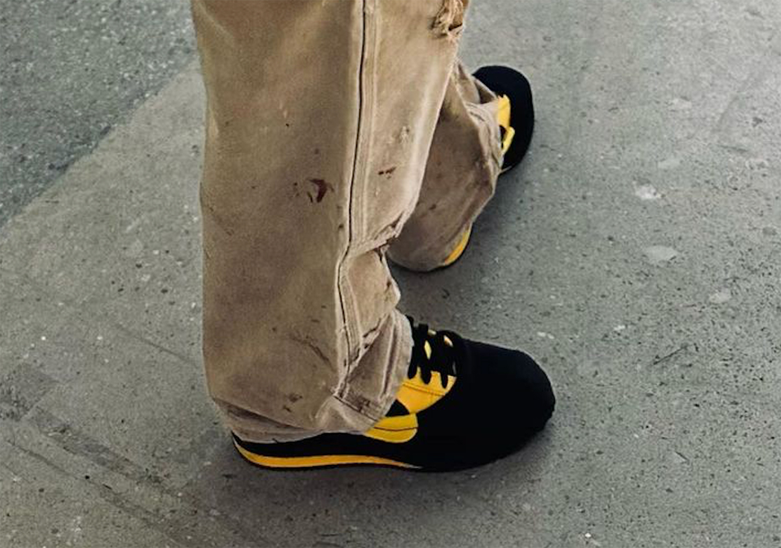 Giày CLOT x Nike Cortez tung ra màu đen vàng thứ hai - 5