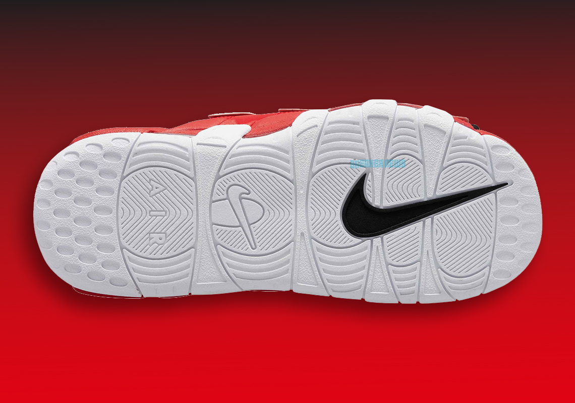 Giày dép Nike Air More Uptempo Slide sẽ ra mắt màu đỏ rực rỡ vào mùa hè 2023 - 4