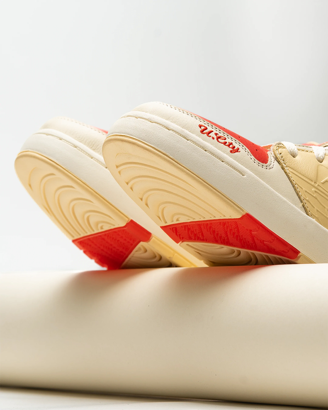 Giày Jordan Nu Retro 1 hợp tác của Jayson Tatum sẽ ra mắt vào ngày mai - 3