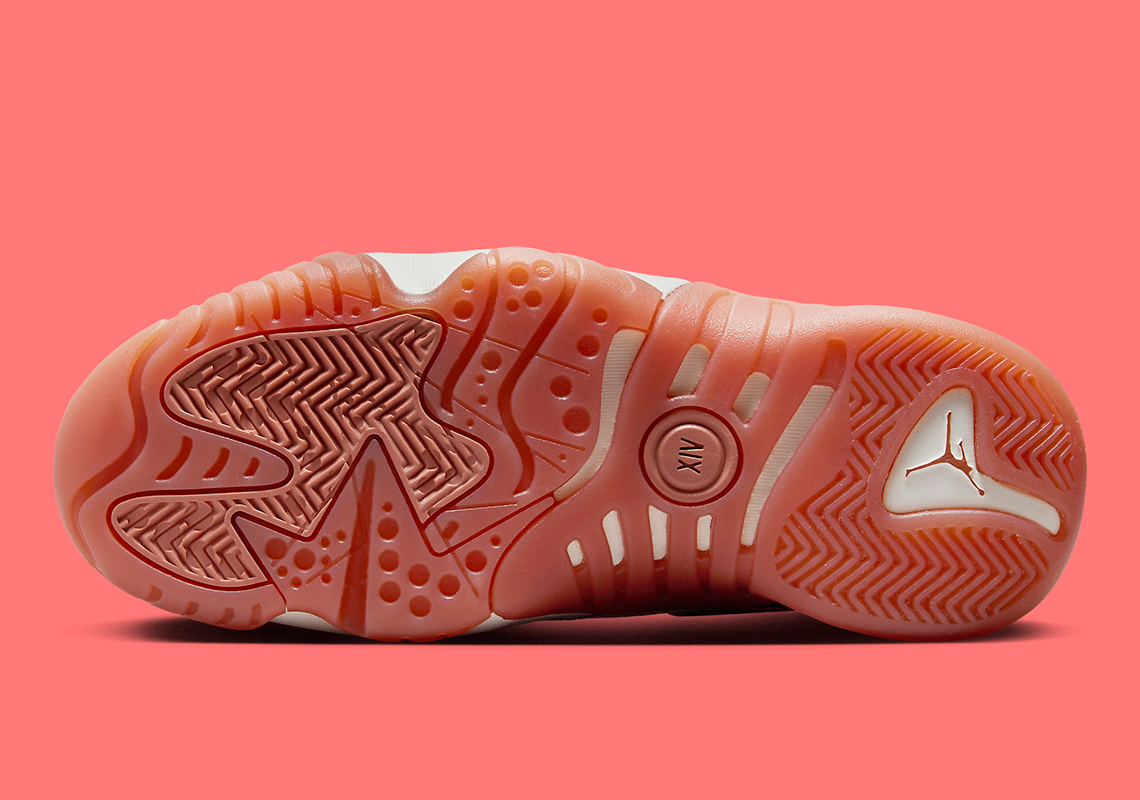 Giày Jordan Two Trey được thêm màu sắc đồng hồng kim tuyến dành riêng cho nữ giới - 6