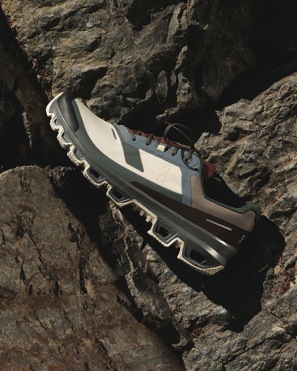 Giày Kết Hợp Giữa Packer Shoes và On Running: Xem Ngay Bản Cập Nhật - 4