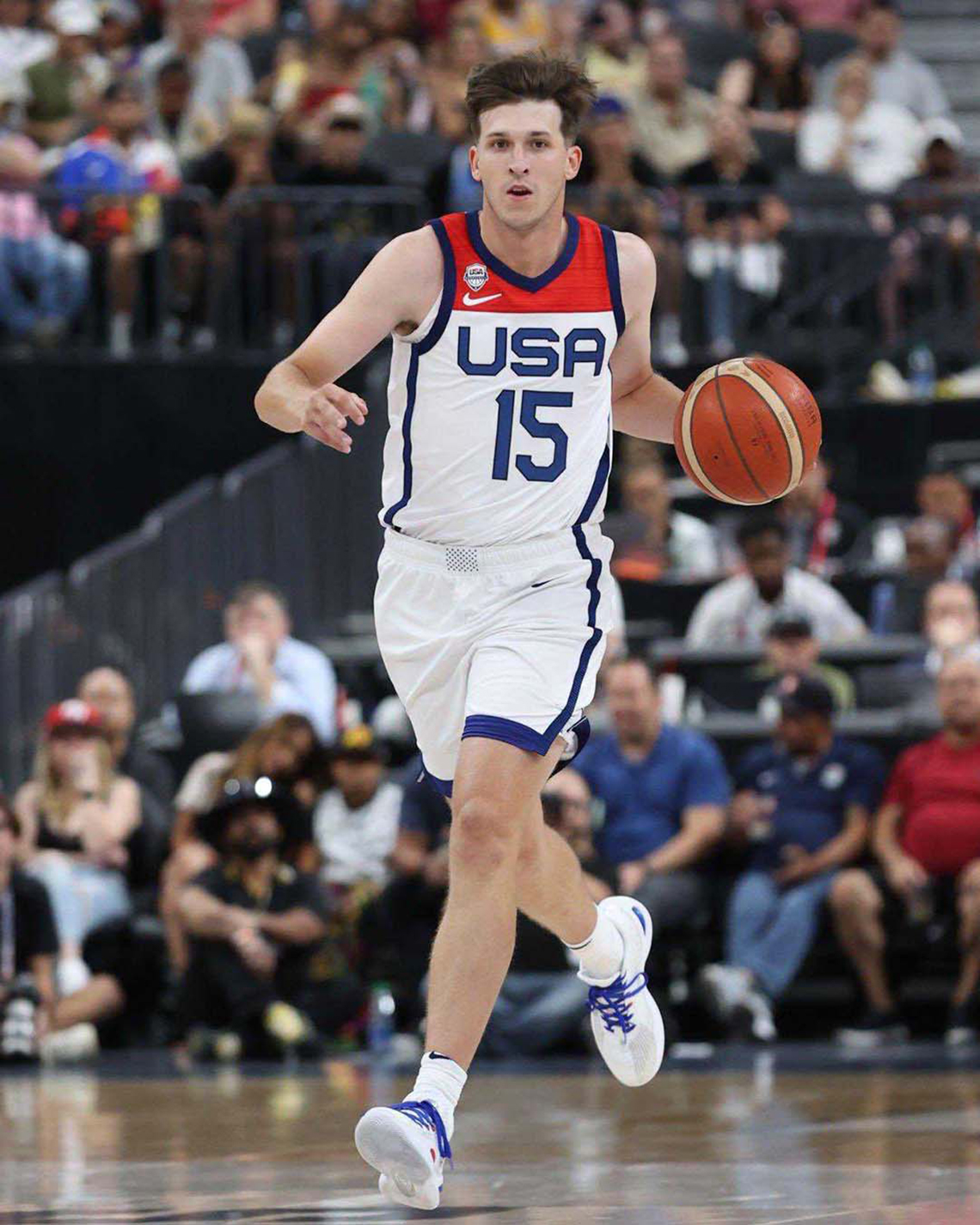 Giày Ký Hiệu Austin Reaves AR1: Phiên Bản Đặc Biệt và Giới Hạn - 2