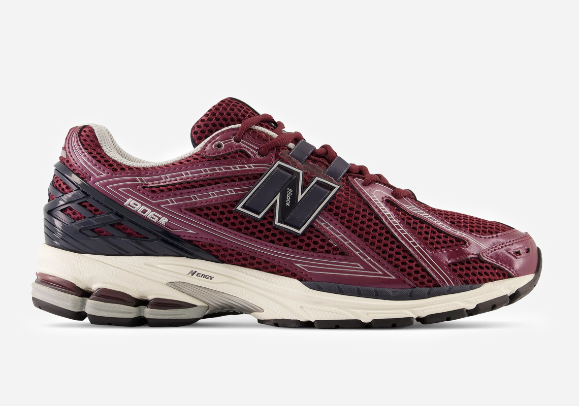 Giày New Balance 1906R Burgundy mới - Màu Burgundy sang trọng - 1