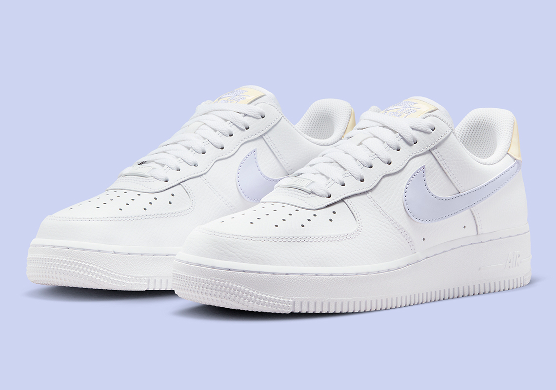 Giày Nike Air Force 1 'Easter' mới ra mắt với màu sắc tươi sáng - 1