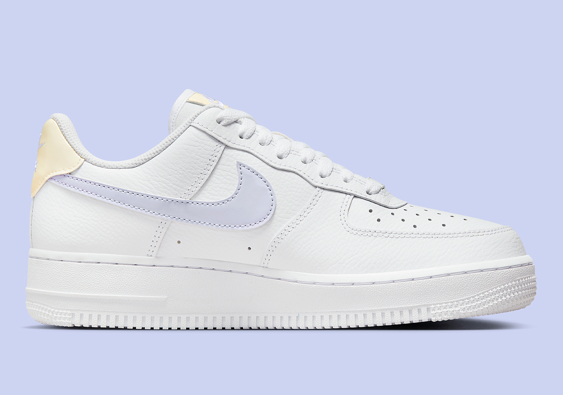 Giày Nike Air Force 1 'Easter' mới ra mắt với màu sắc tươi sáng - 3
