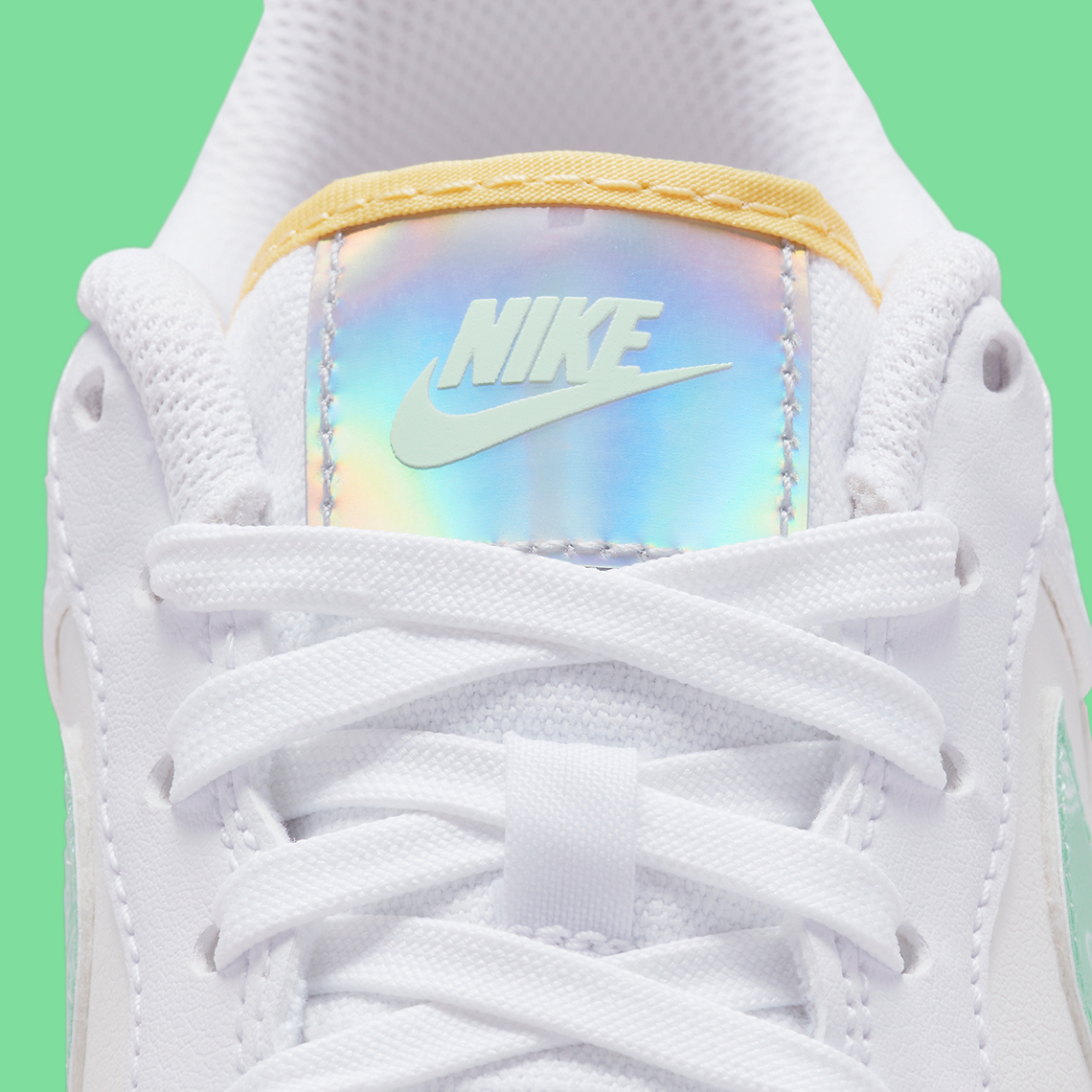 Giày Nike Air Force 1 Low Easter có màu pastel và họa tiết paisley mới. - 8