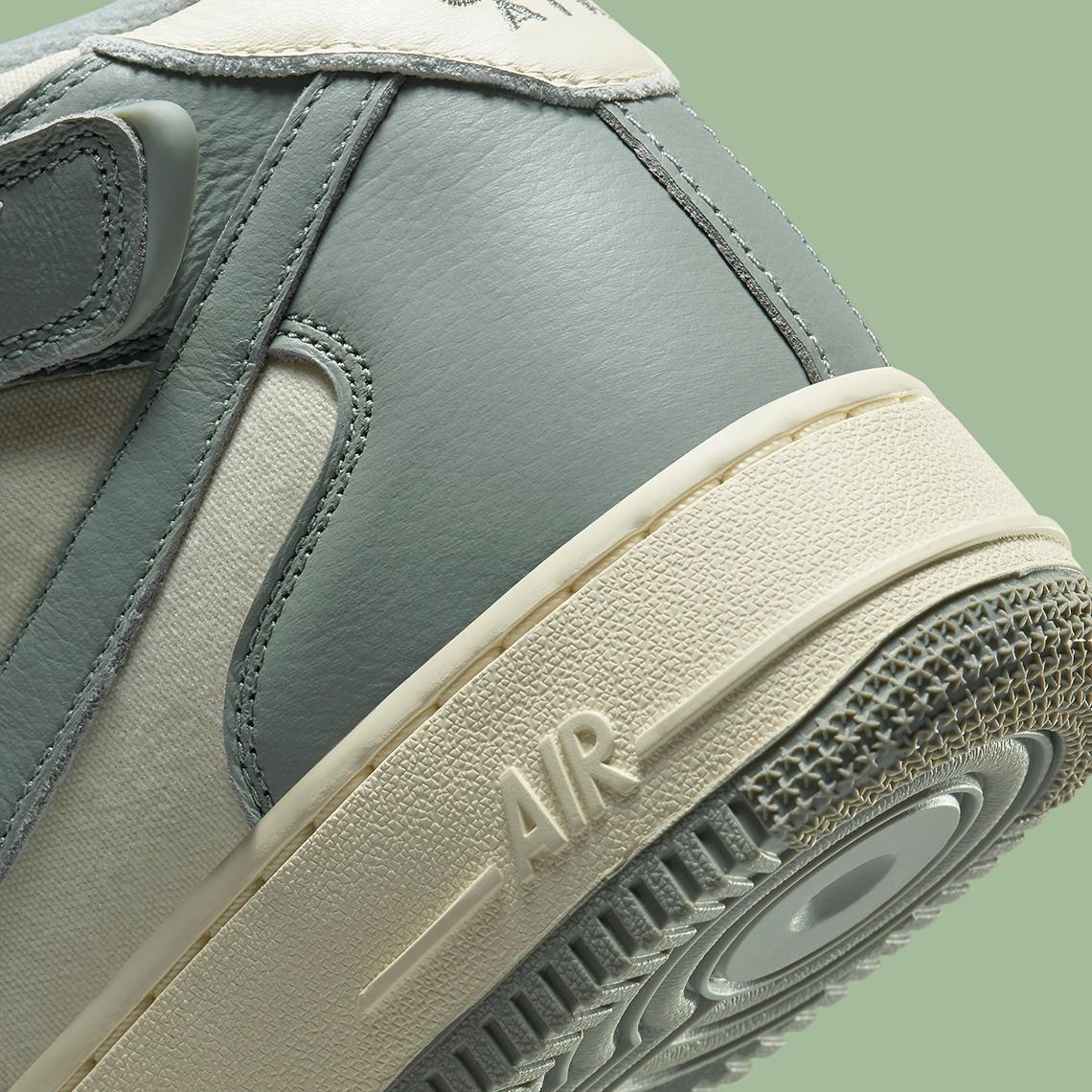 Giày Nike Air Force 1 Mid Coconut Milk Kết Hợp Với Canvas Tooling - 9