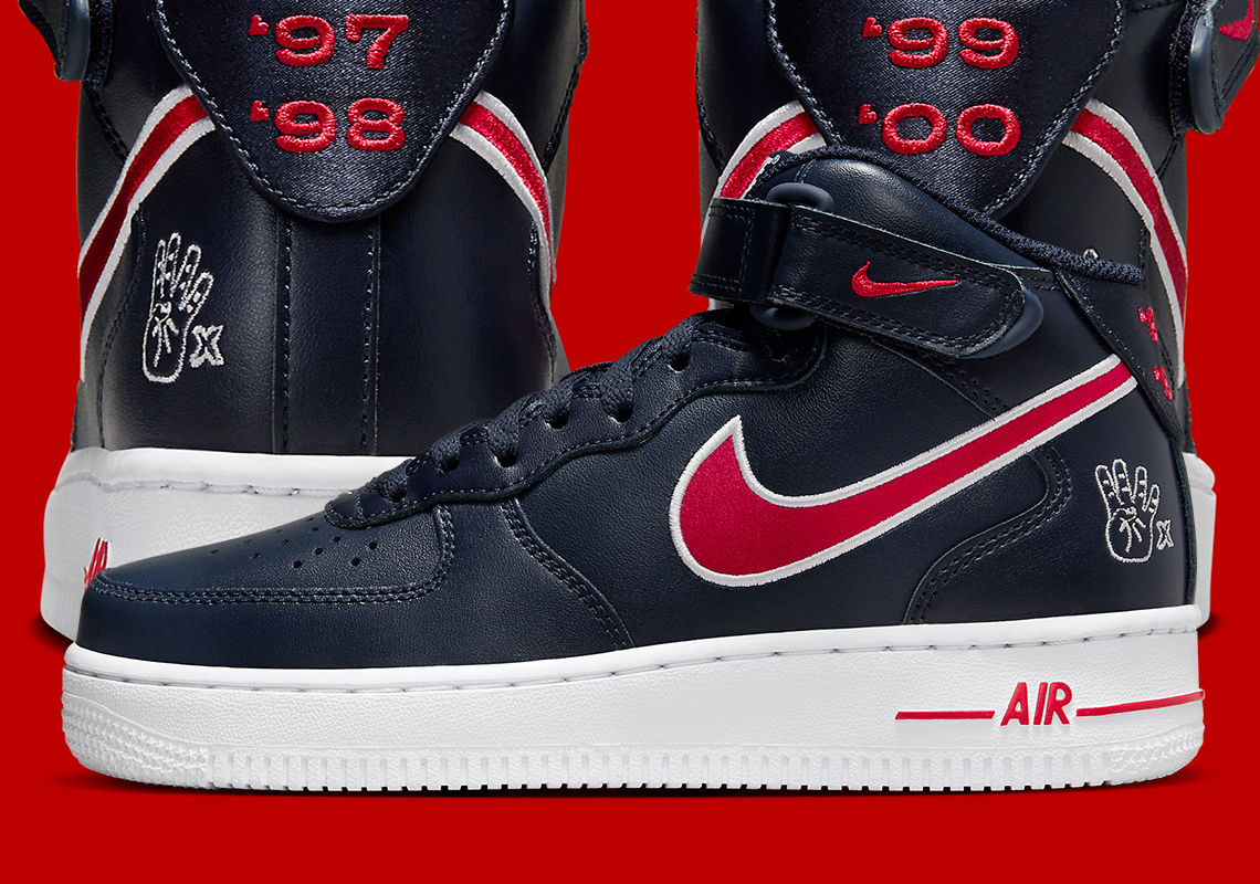 Giày Nike Air Force 1 Mid được khắc hoạ huy chương Four-Peat của Houston Comet - 1