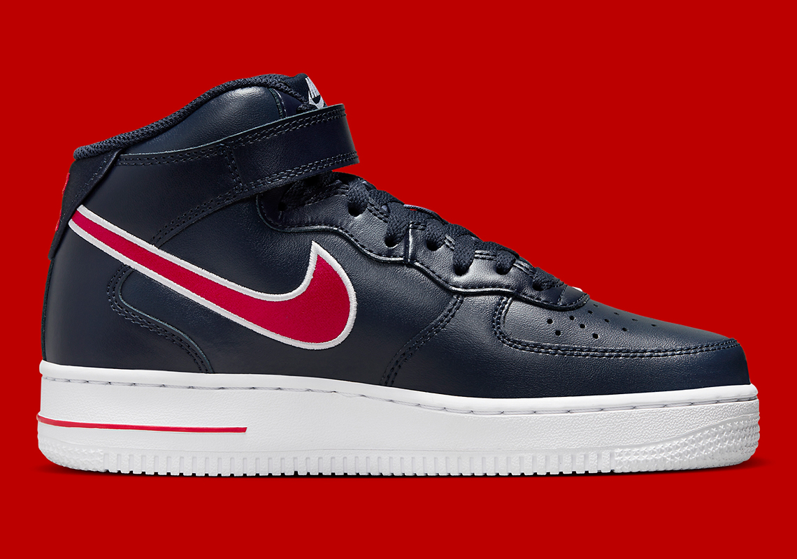 Giày Nike Air Force 1 Mid được khắc hoạ huy chương Four-Peat của Houston Comet - 4
