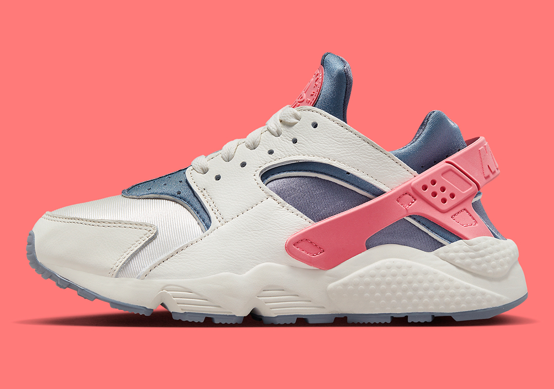 Giày Nike Air Huarache màu hồng và tím: phong cách mới cho mùa xuân 2023 - 1