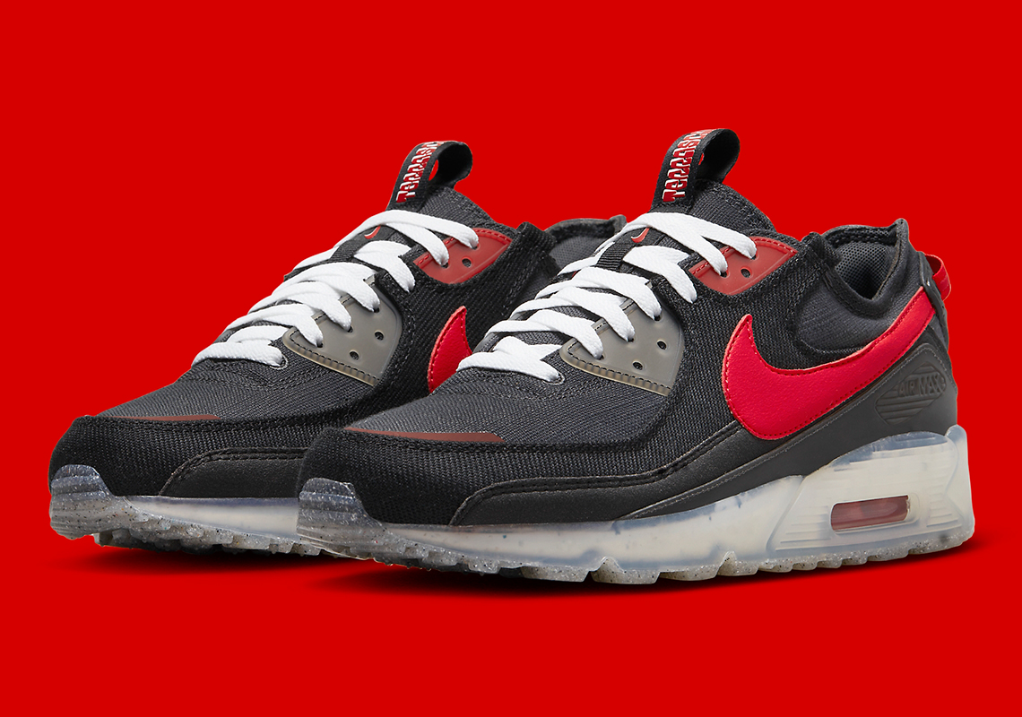 Giày Nike Air Max 90 Terrascape xuất hiện trong màu đen và đỏ - 1