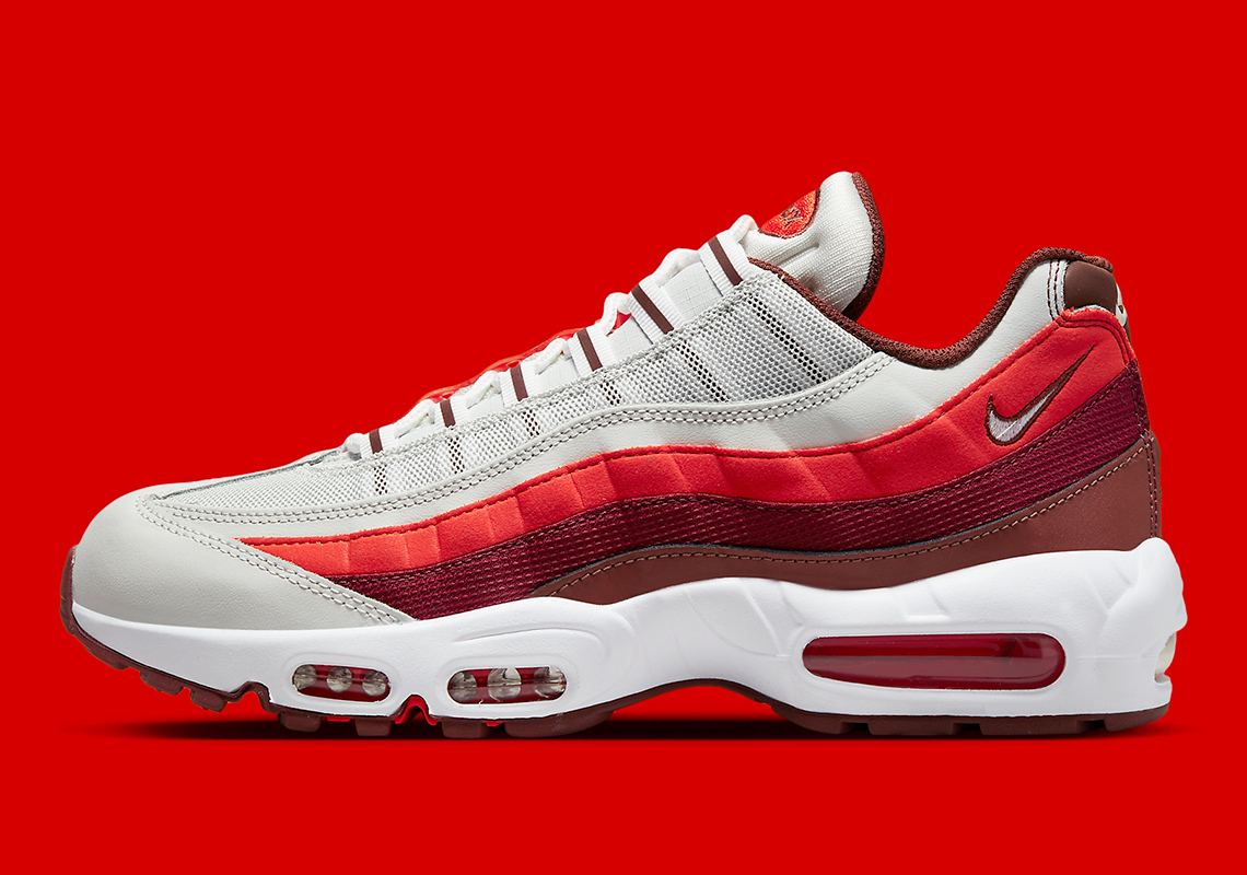 Giày Nike Air Max 95 phiên bản đỏ trắng mới ra mắt cho Air Max Day - 2