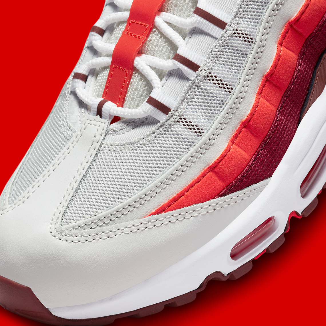 Giày Nike Air Max 95 phiên bản đỏ trắng mới ra mắt cho Air Max Day - 8