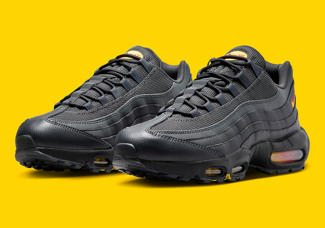 Giày Nike Air Max 95 Phiên Bản Mới: Sự Kết Hợp Độc Đáo Của Màu Sắc - 9